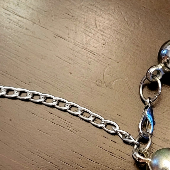 NECKLACE Gorgeous Statement Peice - Picture 5 of 5